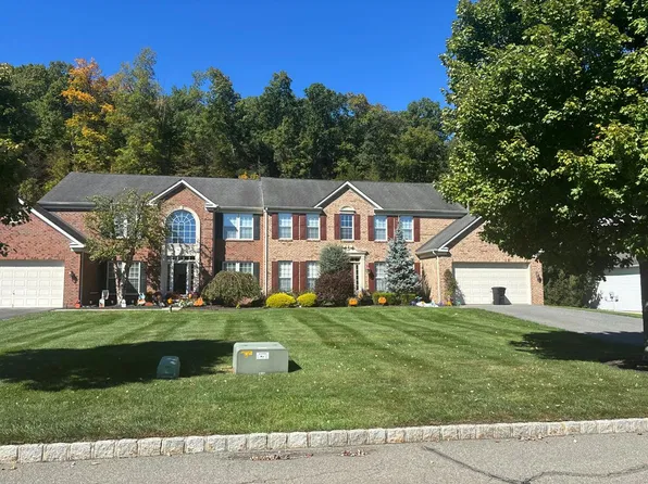 26 Primrose Ln, Sparta, NJ 07871