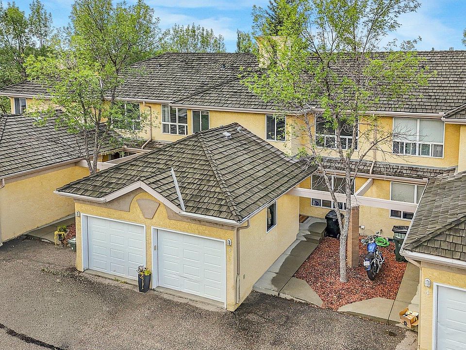 1st image of 901 Normandy Dr #3
