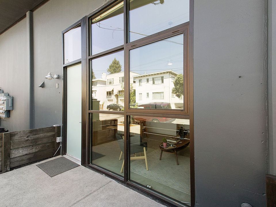 1st image of 491 41st St Unit 13