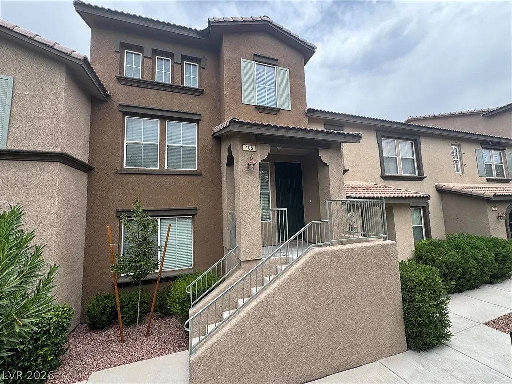 2 bed, 2.5 bath, 1489 sqft, $2,299 — Photo 1