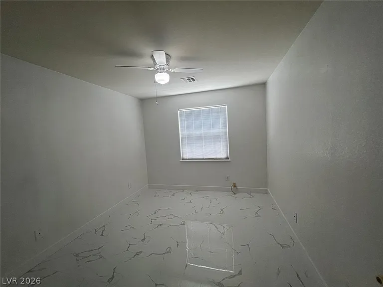 5645 W Katie Ave — Photo 25