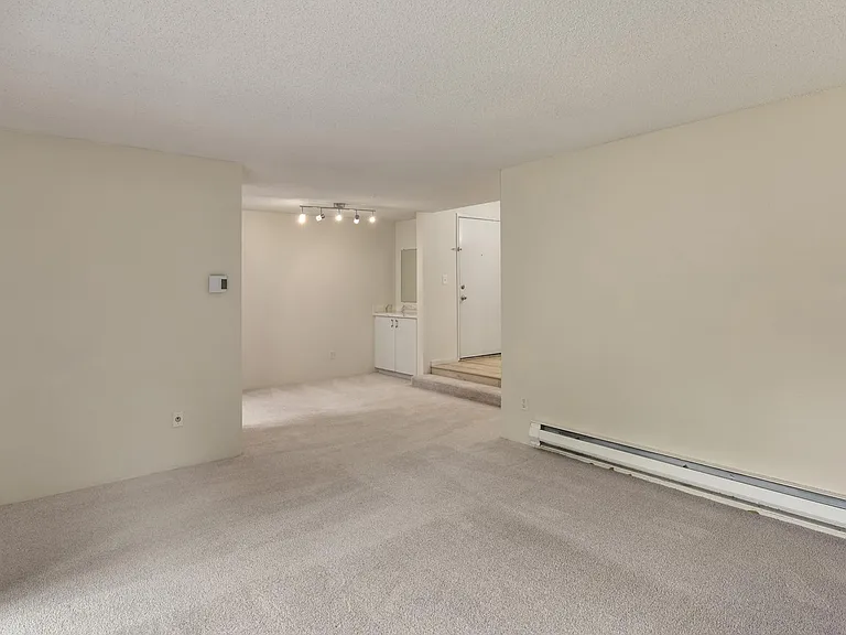4635 W Lake Sammamish Pkwy SE #G105 — Photo 7
