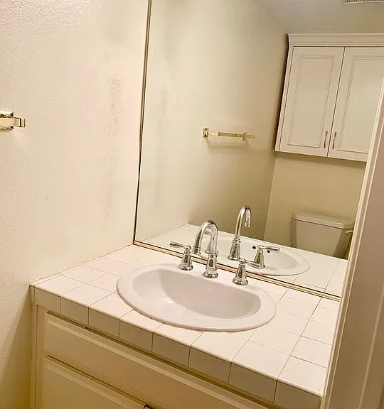 4189 Vineland Ave #109 — Photo 31