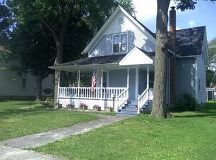 1322 Columbia St, Crete, IL 60417