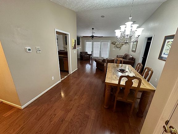 2nd image of 7903 Jessies Way APT 304