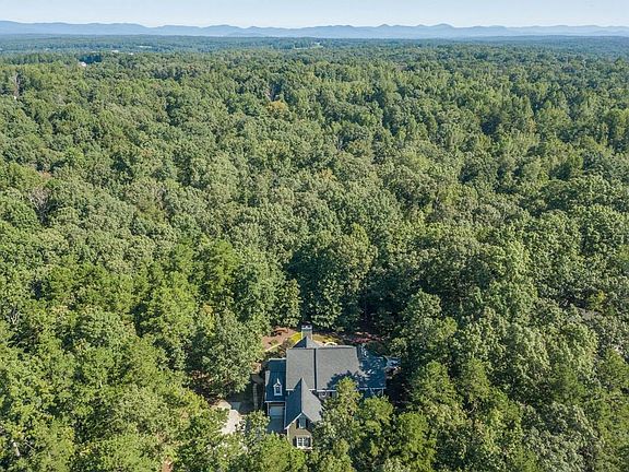 2nd image of 578 Crooked Tree Dr