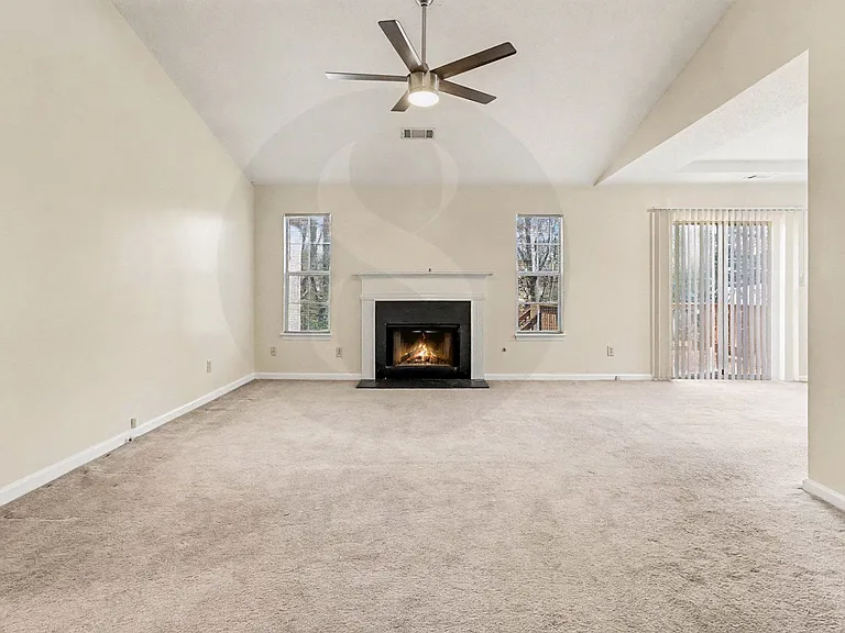 7134 Hazelwood Dr — Photo 5