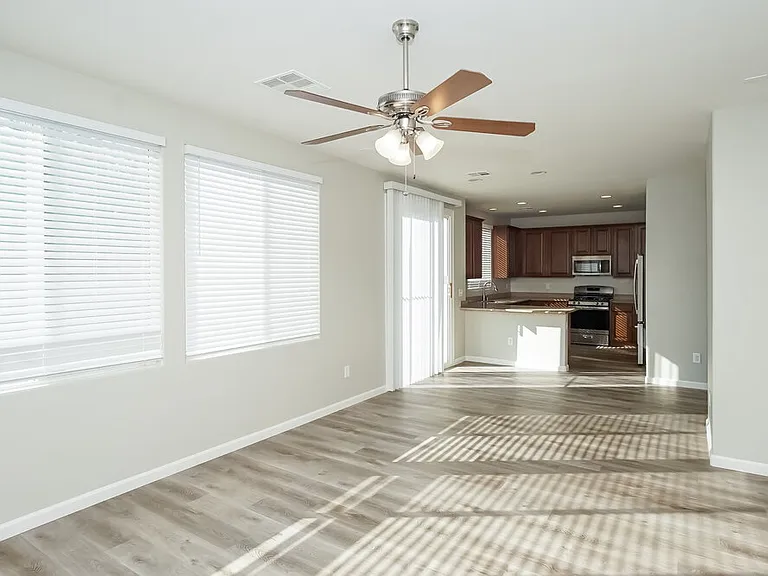 2405 Breckle Key Ave — Photo 6