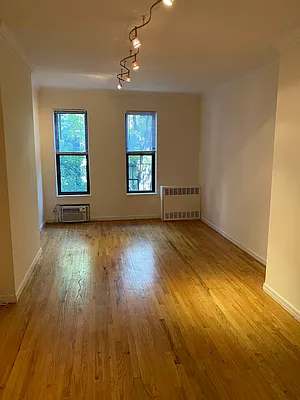 Rented by Jeffrey Mosczyc, LREB | media 8