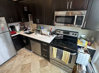 669 Massachusetts Ave #2T, Boston, MA 02118