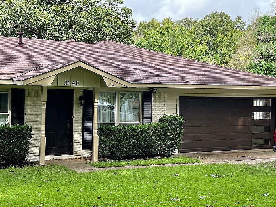 1st image of 3340 Hiawatha Dr