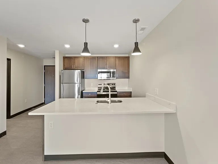 275 Lofts at Kingston Yard — Photo 9