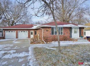 116 W Main St, Ceresco, NE 68017