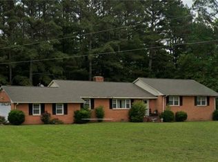 909 Little Fork Rd, Suffolk, VA 23438