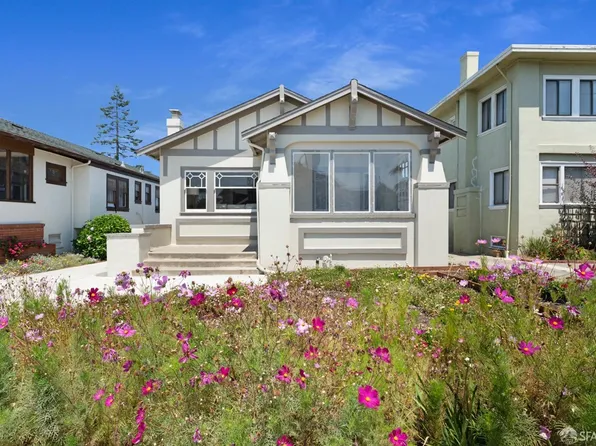 3861 Park Blvd, Oakland, CA 94602