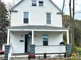 447 W River Rd N, Elyria, OH 44035