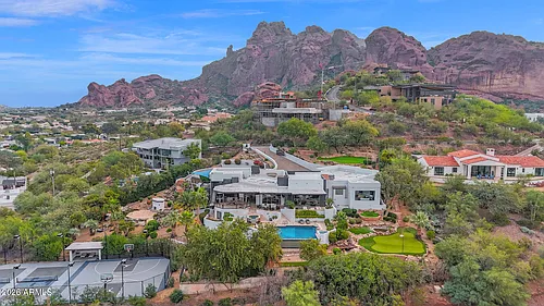5632 N Camelback Canyon Dr Photo 1