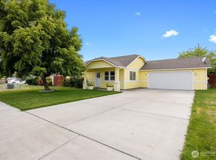 5712 Ochoco Ln, Pasco, WA 99301