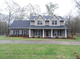 931 Crouch Rd, Benton, LA 71006