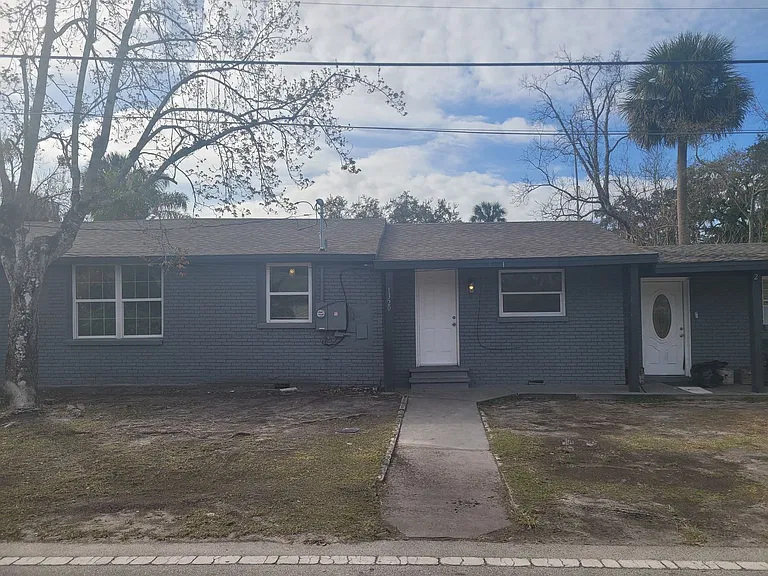 1320 Oleander Ave — Photo 33