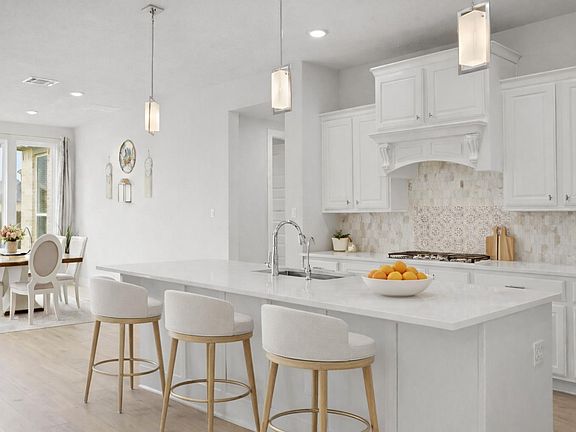 3rd image of 28927 Ember Crest Ln