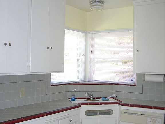 5th image of 5104 C St