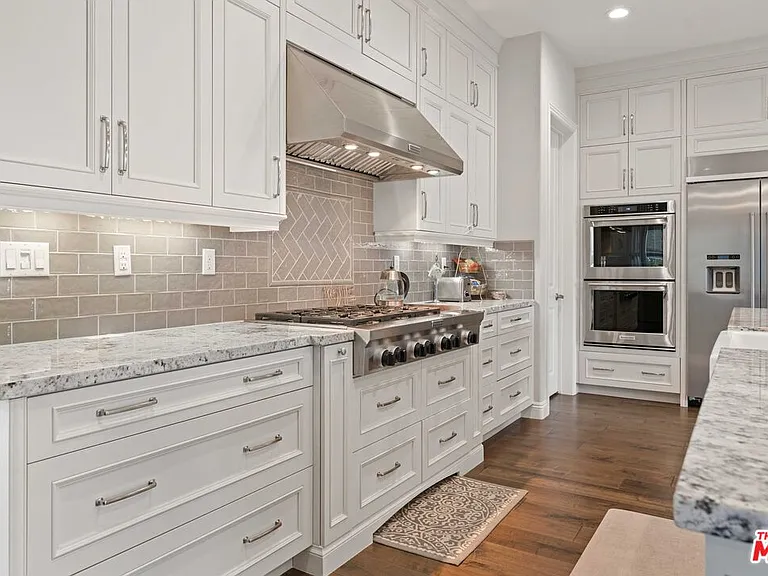 11925 N Ricasoli Way — Photo 16