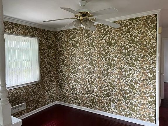 Partial view of the dinning room