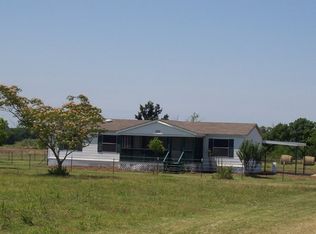 521 Shankle Rd, Ennis, TX 75119