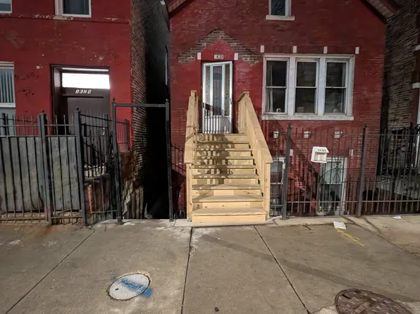 1631 W 17th St, Chicago, IL 60608