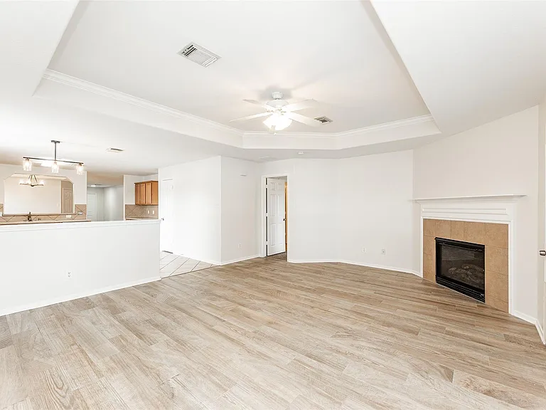 24515 Cornell Park Ln — Photo 13
