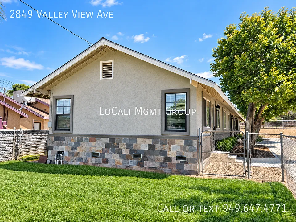 2849 Valley View Ave