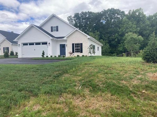 205 Mayflower Rd