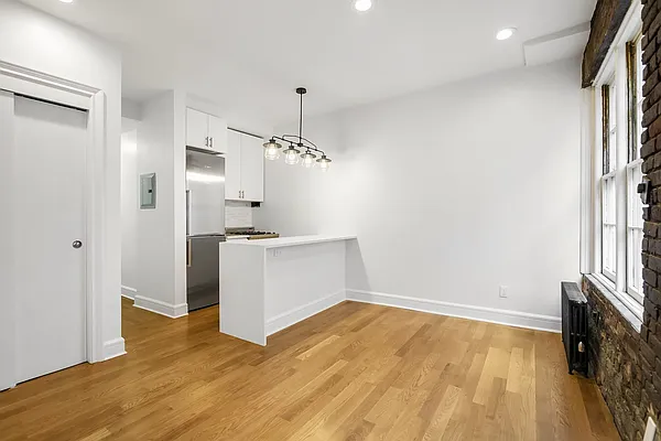 Rented by Compass | media 15