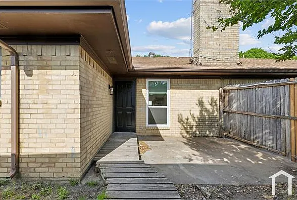 1922 N Floyd Rd — Photo 24