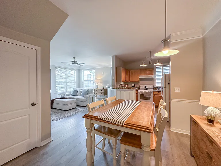 5006 Mangrove Aly #10-101 — Photo 15