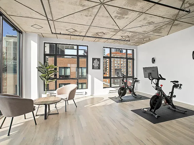 264 Pacific St #2B — Photo 6