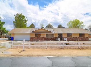 14245 Mandan Rd, Apple Valley, CA 92307