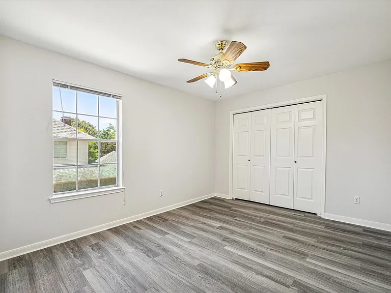 2715 Oakland Dr — Photo 26