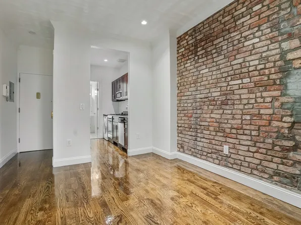 307 Mott Street 2A image 5 of 6