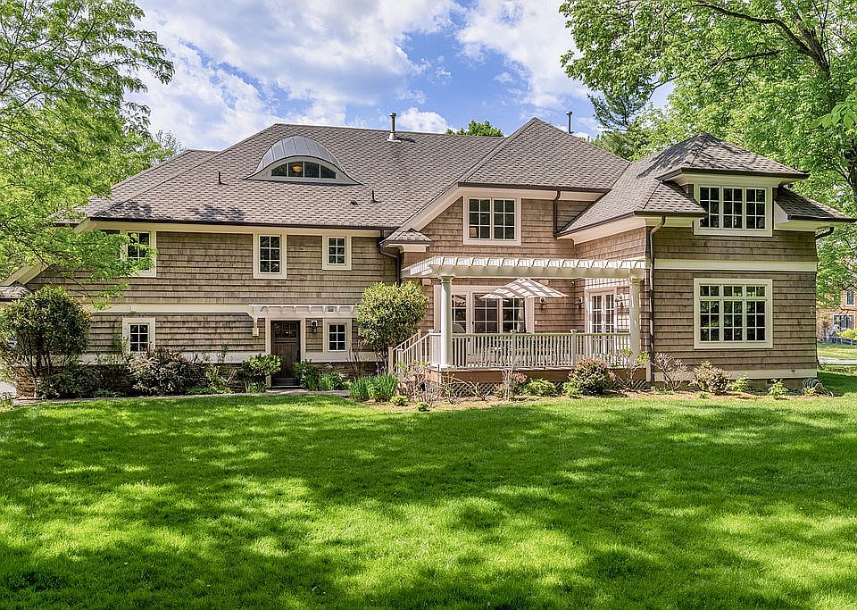 204 Long Hill Dr, Short Hills, NJ 07078 | Zillow