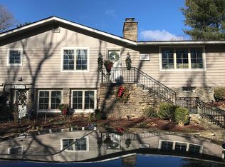 270 Snake Hill Rd, Glocester, RI 02857