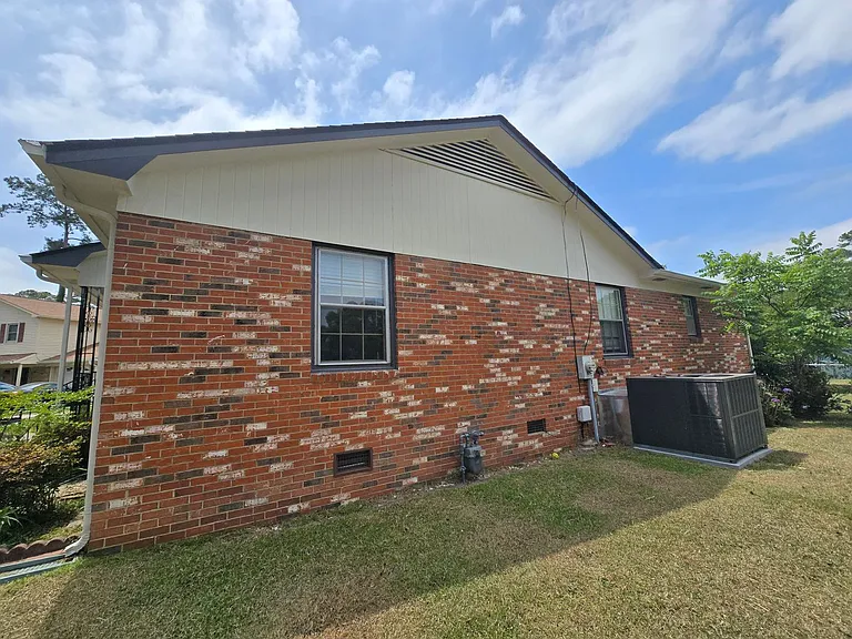 5247 Brownwood Ct — Photo 6