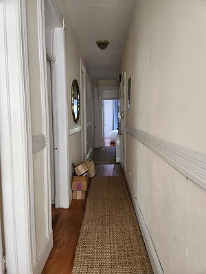 Rented by Frank Valvo Real Estate | media 35