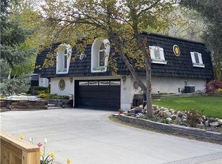 2941 E Robidoux Rd, Sandy, UT 84093