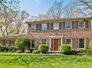 315 Surrey Ln, Lake Forest, IL 60045