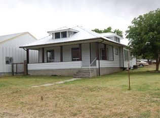 410 E Jefferson St, Huntington, OR 97907