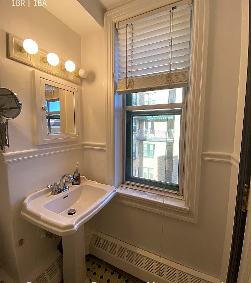 2305 Victoria Ave — Photo 39
