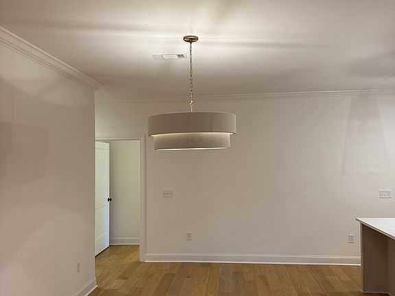 3rd image of 353 Willow Way