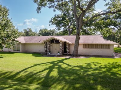 613 Bolling Green Dr, Wharton, TX, 77488